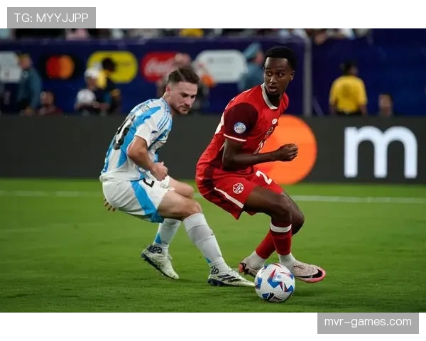 斯卡洛尼战术体系深度解析：阿根廷队竞争力跃升，制胜关键因素全揭秘